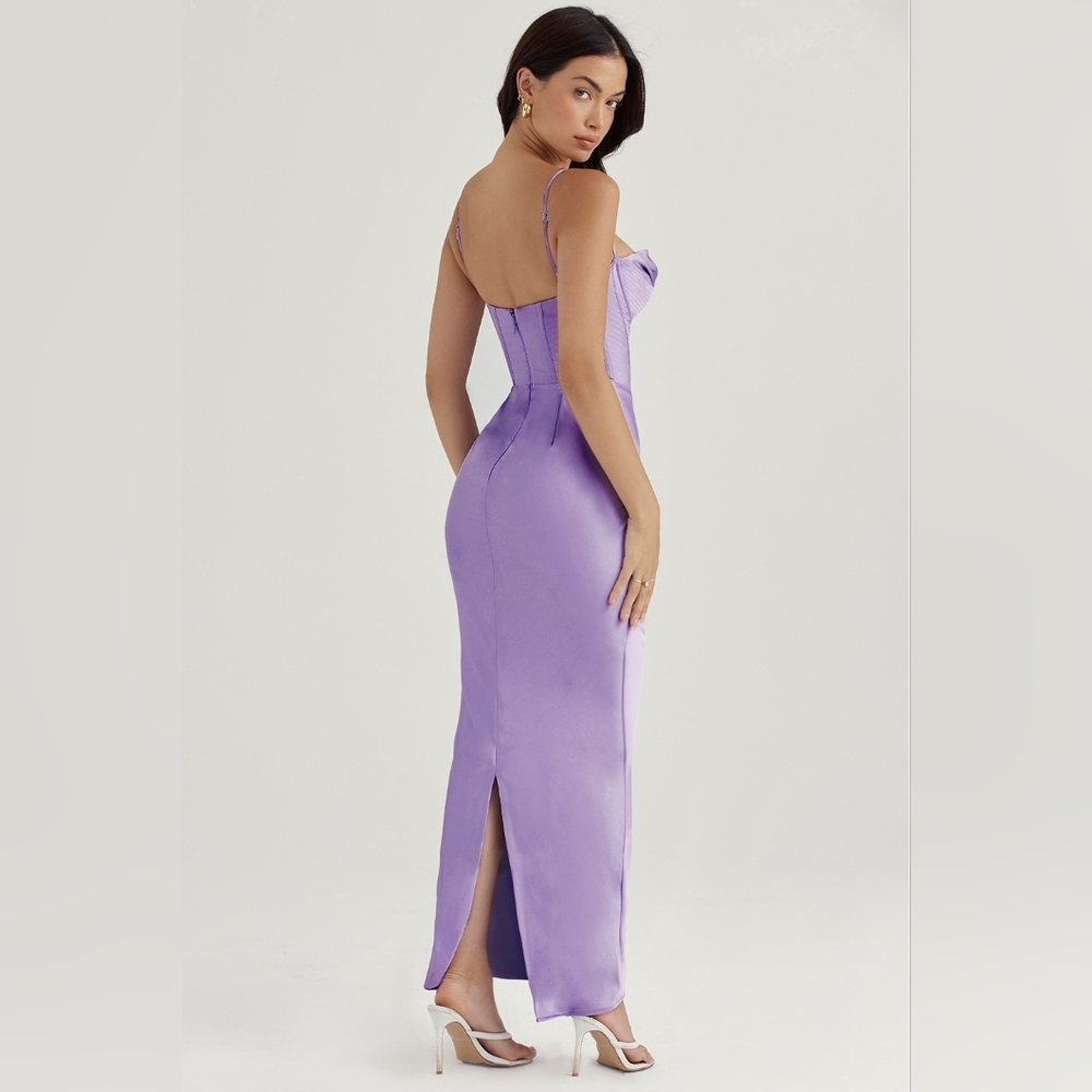 HOUSE OF CB Charmaine Corset Dress in Lavender (HEMMED) - Picture 3 of 5